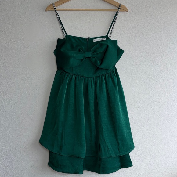 Altar'd State Stassia Bow Dress Green Satin Mini Sz. M - Picture 4 of 10